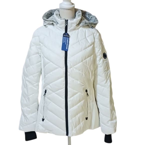 Nautica Jackets & Blazers - Nautica Cozy White Puffer Jacket Hoodie Women's Size L